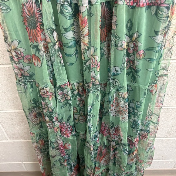 Woman’s Candalite woman’s green flowered sleeveless dress 2x - Picture 2 of 11